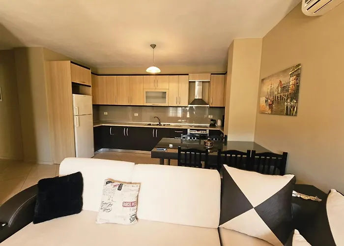 Sion Albania Appartement *