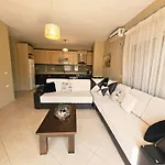 Sion Albania Apartamento *