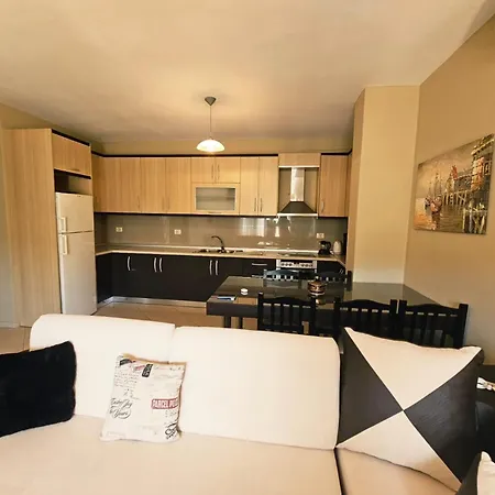 Sion Albania Apartamento *